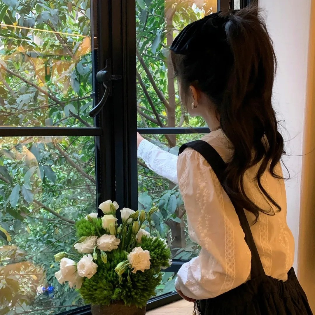 迟雪不复旧云深